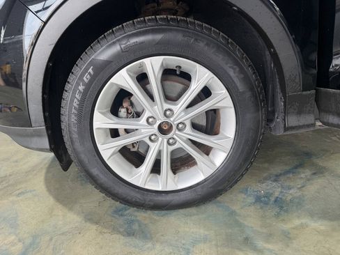 Used 2017 Ford Escape SE FWD image 26