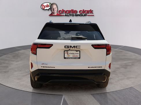 Used 2026 GMC Terrain Elevation w/ Black Edition FWD image 4