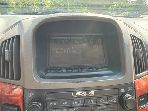 Used 2000 Lexus RX 300 4WD image 12