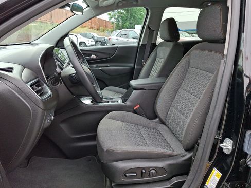 Certified 2023 Chevrolet Equinox LT FWD image 14