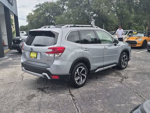 Used 2022 Subaru Forester Touring AWD/4WD image 5