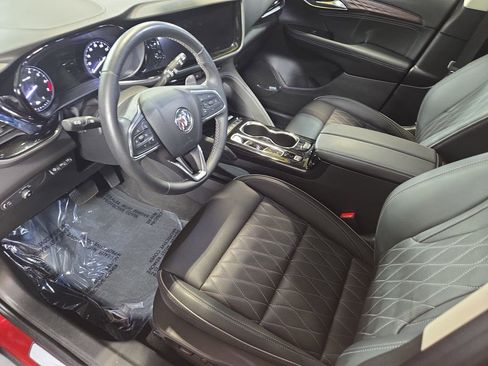 Used 2023 Buick Envision Avenir AWD/4WD image 19