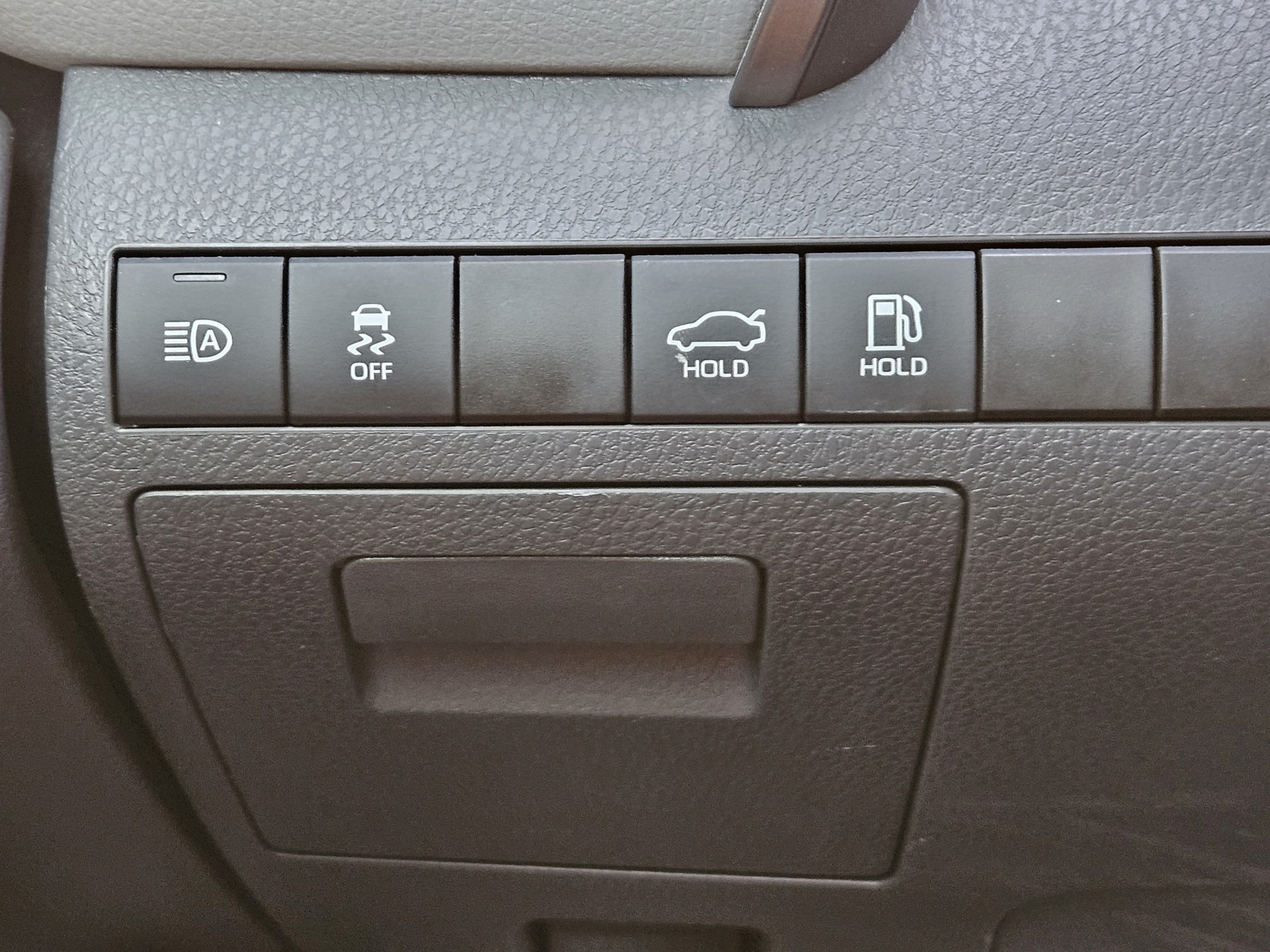 Used 2023 Toyota Camry LE FWD image 19