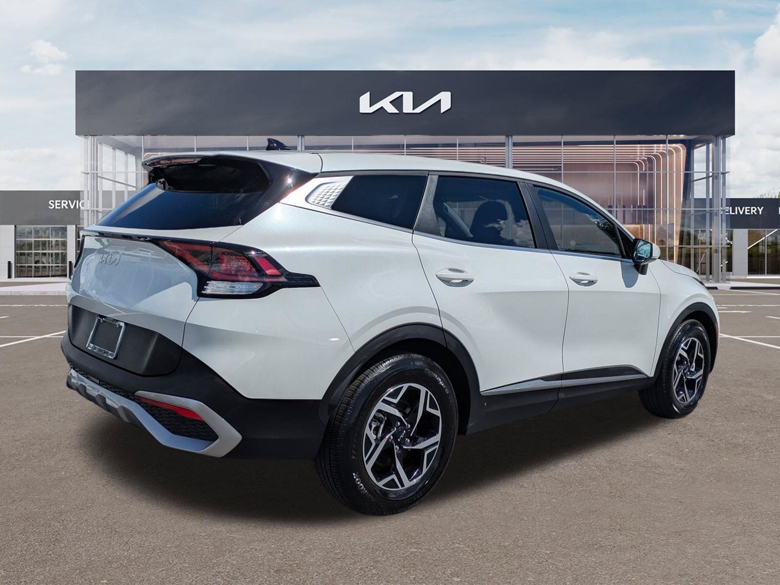 Certified 2024 Kia Sportage LX FWD image 4
