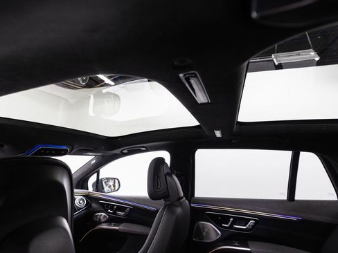 Certified 2023 Mercedes-Benz EQS 580 4MATIC SUV image 27