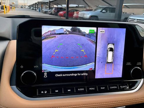 Certified 2023 Nissan Rogue Platinum image 26