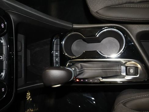 Certified 2023 Buick Encore GX Select image 14