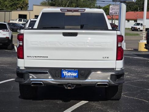 Used 2019 Chevrolet Silverado 1500 LTZ w/ LTZ Premium Package AWD/4WD image 8