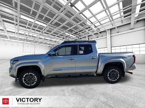 New 2025 Toyota Tacoma TRD Sport image 6