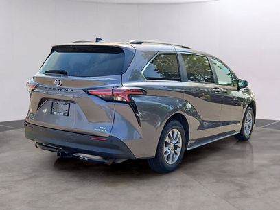 Used 2021 Toyota Sienna XLE w/ XLE Plus Package