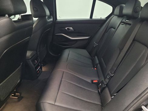 Used 2020 BMW 330i Sedan w/ Convenience Package image 18