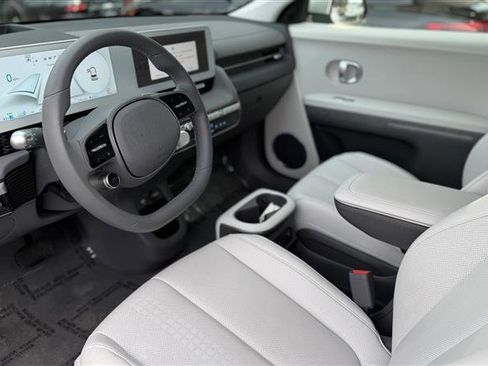 Used 2024 Hyundai Ioniq 5 Limited image 10