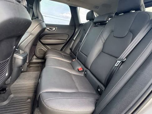 Used 2023 Volvo XC60 B5 Plus w/ Protection Package Premier image 16