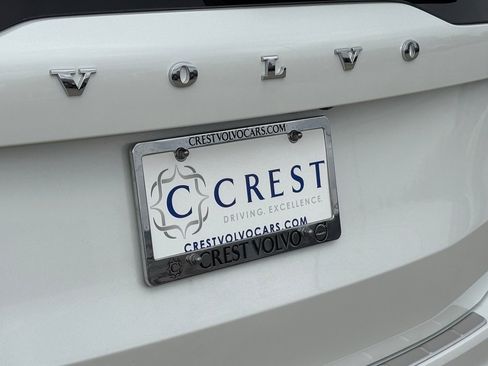 New 2026 Volvo XC90 T8 Plus w/ Protection Package Premier image 7