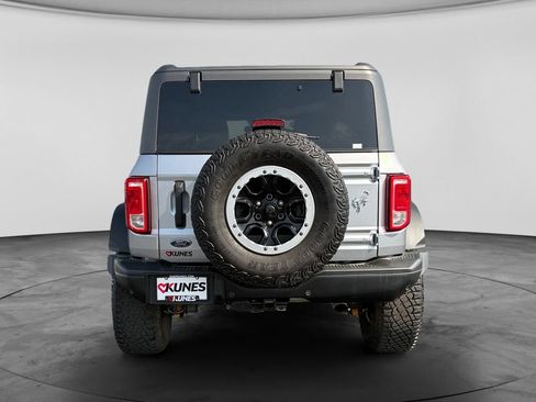 Used 2023 Ford Bronco Black Diamond w/ Sasquatch Package AWD/4WD image 8
