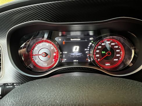 Used 2022 Dodge Charger SRT Hellcat w/ Harman/Kardon Audio Group image 22