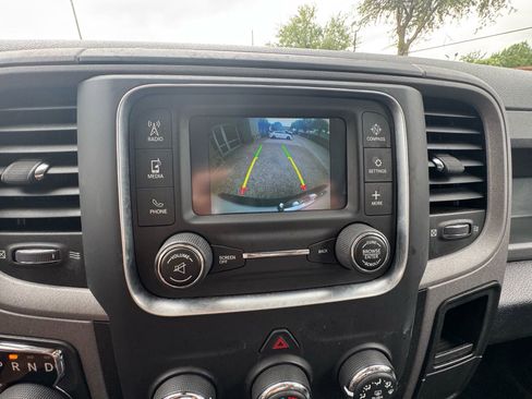 Used 2016 RAM 1500 Tradesman RWD image 17