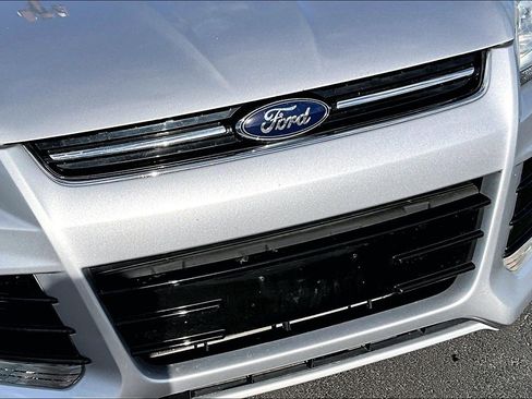Used 2016 Ford Escape Titanium AWD/4WD image 27