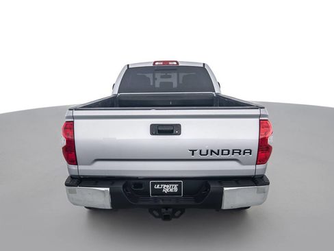 Used 2015 Toyota Tundra SR5 w/ SR5 Upgrade Package image 6