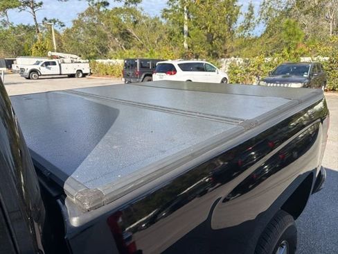 Used 2019 Chevrolet Silverado 1500 LT image 6