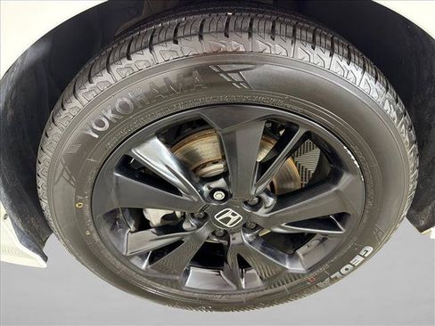 Used 2024 Honda Odyssey Sport image 12