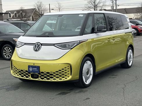 Certified 2025 Volkswagen ID. Buzz 1st Edition image 3