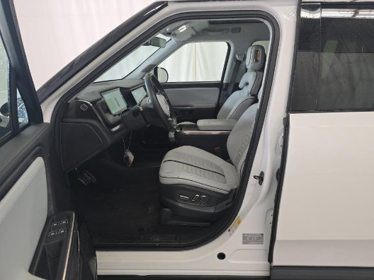 Used 2023 Rivian R1S Adventure Quad AWD/4WD image 5