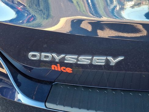 Used 2019 Honda Odyssey EX image 30