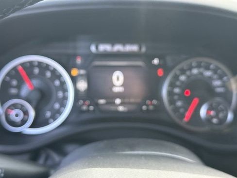 New 2026 RAM 1500 4x4 Crew Cab image 27