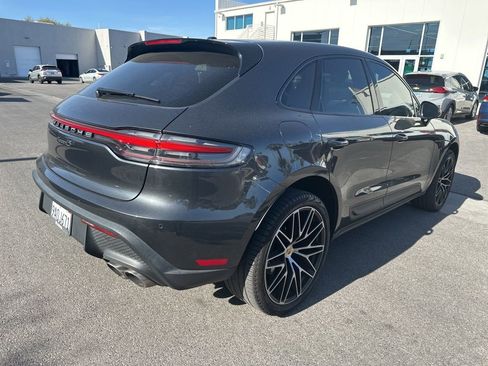 Used 2022 Porsche Macan S AWD/4WD image 5