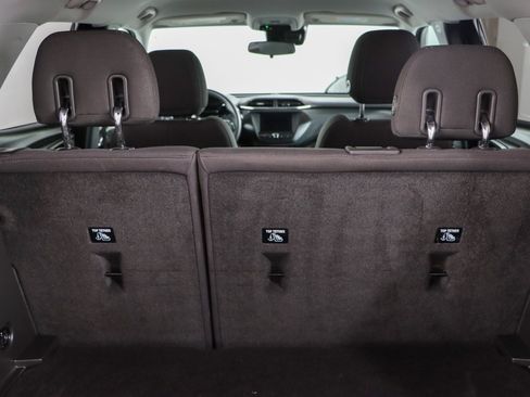 Used 2023 Chevrolet TrailBlazer LT FWD image 28