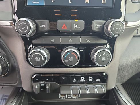 New 2026 RAM 1500 Big Horn AWD/4WD image 21