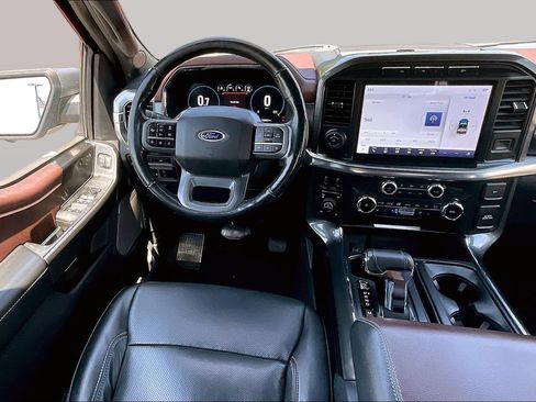 Used 2022 Ford F150 Lariat w/ Equipment Group 502A High AWD/4WD image 5