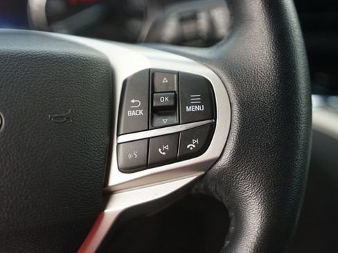 Used 2022 Ford Explorer XLT RWD image 25