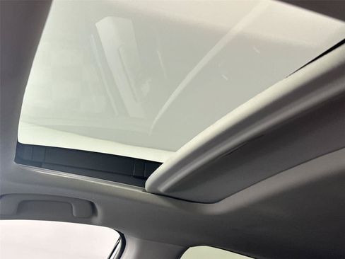 Used 2023 Honda Accord EX image 13