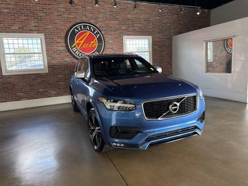 Used 2019 Volvo XC90 T5 R-Design image 15