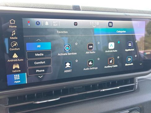 Used 2025 Jeep Gladiator Sport AWD/4WD image 18