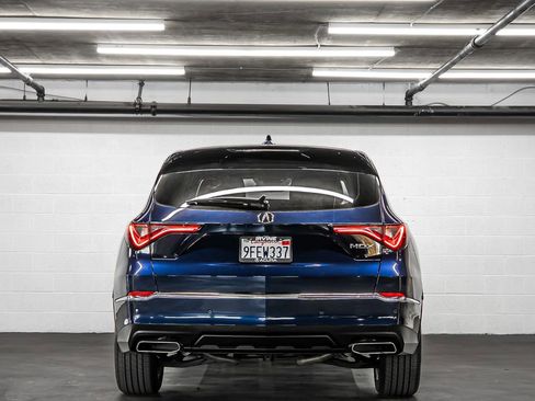 Certified 2023 Acura MDX FWD w/ Technology Package image 4