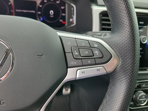 Used 2023 Volkswagen Atlas SEL R-Line AWD/4WD image 26