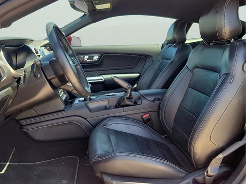 Used 2019 Ford Mustang GT Premium w/ GT Performance Package RWD image 11