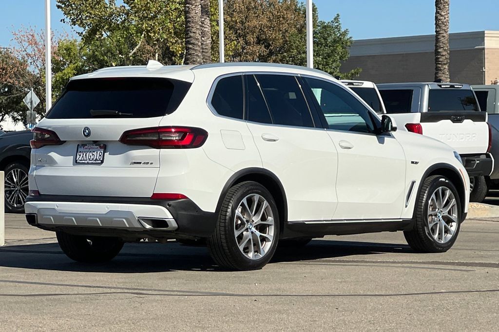 Used 2023 BMW X5 xDrive45e AWD/4WD image 5