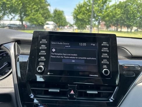 Used 2023 Toyota Camry LE FWD image 36