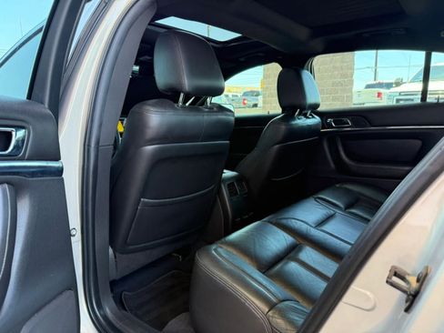 Used 2009 Lincoln MKS FWD image 40