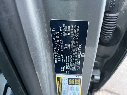 Used 2025 Kia Soul LX w/ LX Technology Package image 27