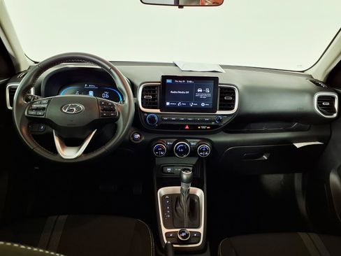 Certified 2026 Hyundai Venue SEL FWD image 14