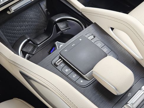 Certified 2024 Mercedes-Benz GLS 450 4MATIC image 12