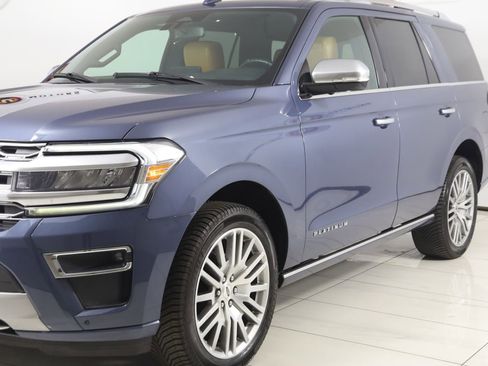 Used 2023 Ford Expedition Platinum AWD/4WD image 56