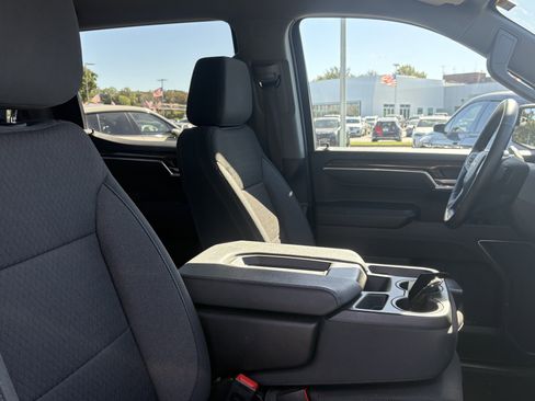 Used 2025 Chevrolet Silverado 1500 LT image 66