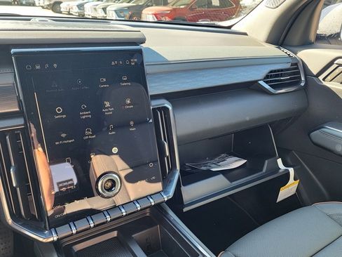 New 2026 GMC Acadia AT4 w/ Super Cruise Package image 37