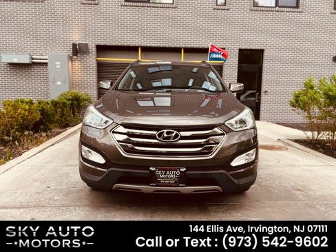 Used 2013 Hyundai Santa Fe Sport 2.0T AWD/4WD image 2